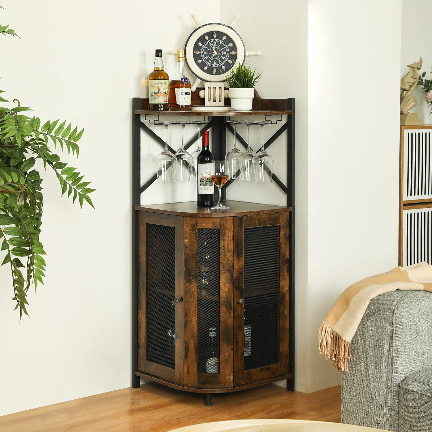 ガラスホルダー付きコーナーバーキャビネット、狭いスペース用の - Home Bar Setup のレビューと価格