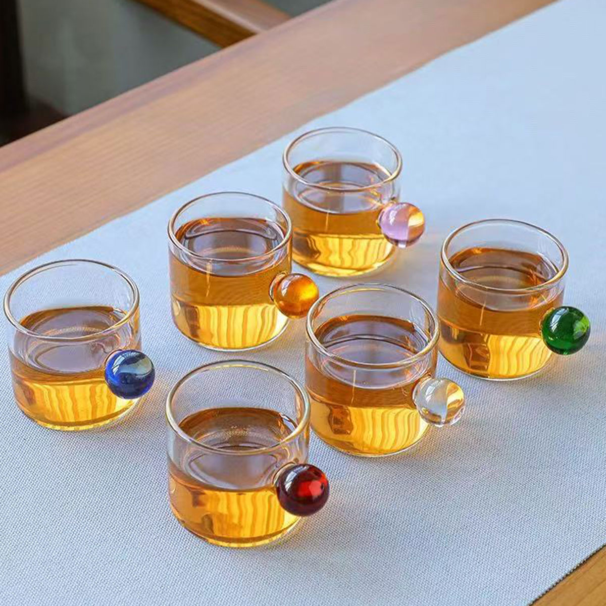 高品質でカラフルなガラス製ミルクカップ。丸い取っ手が付いてお - Highball Glass Set のレビューと価格