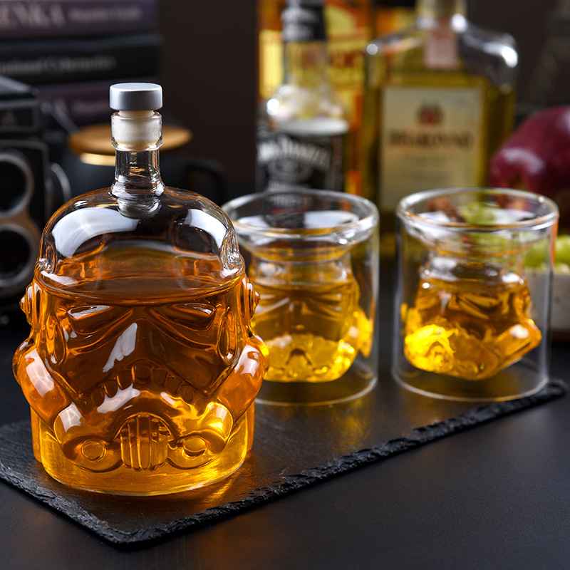 ワイングラスセットストームトルーパーヘルメットウイスキーデカ - Highball Glass Set のレビューと価格