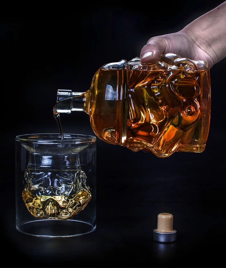 ワイングラスセットストームトルーパーヘルメットウイスキーデカ - Highball Glass Set のレビューと価格